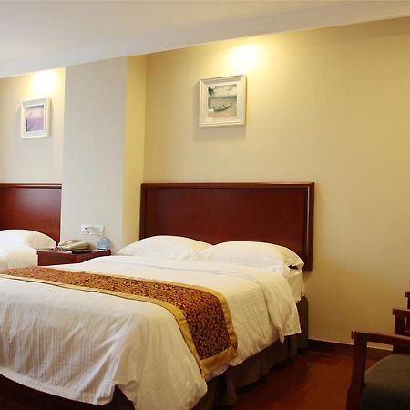 Greentree Inn Jiangsu Zhenjiang Dingmao Industrial Park Wode Square Express Hotel Eksteriør billede