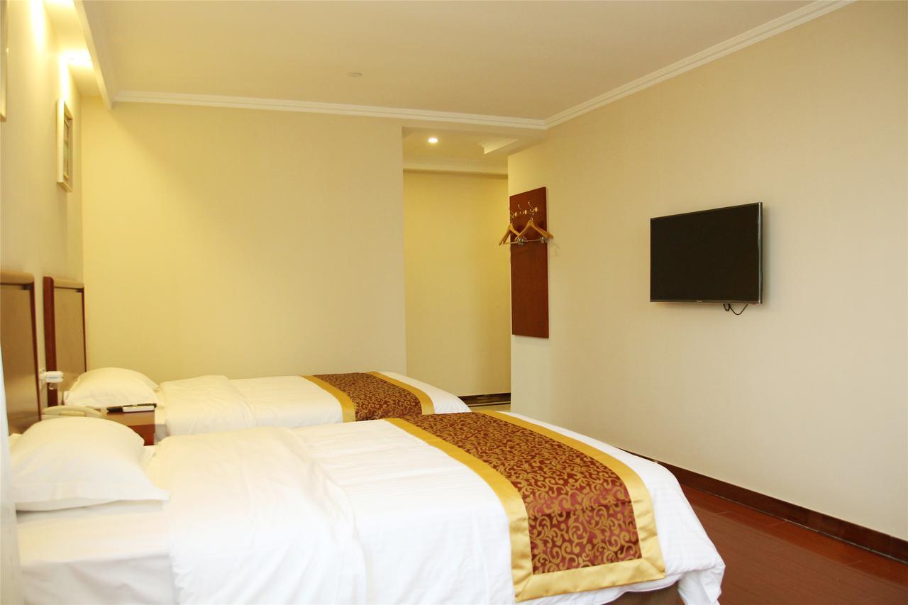 Greentree Inn Jiangsu Zhenjiang Dingmao Industrial Park Wode Square Express Hotel Eksteriør billede