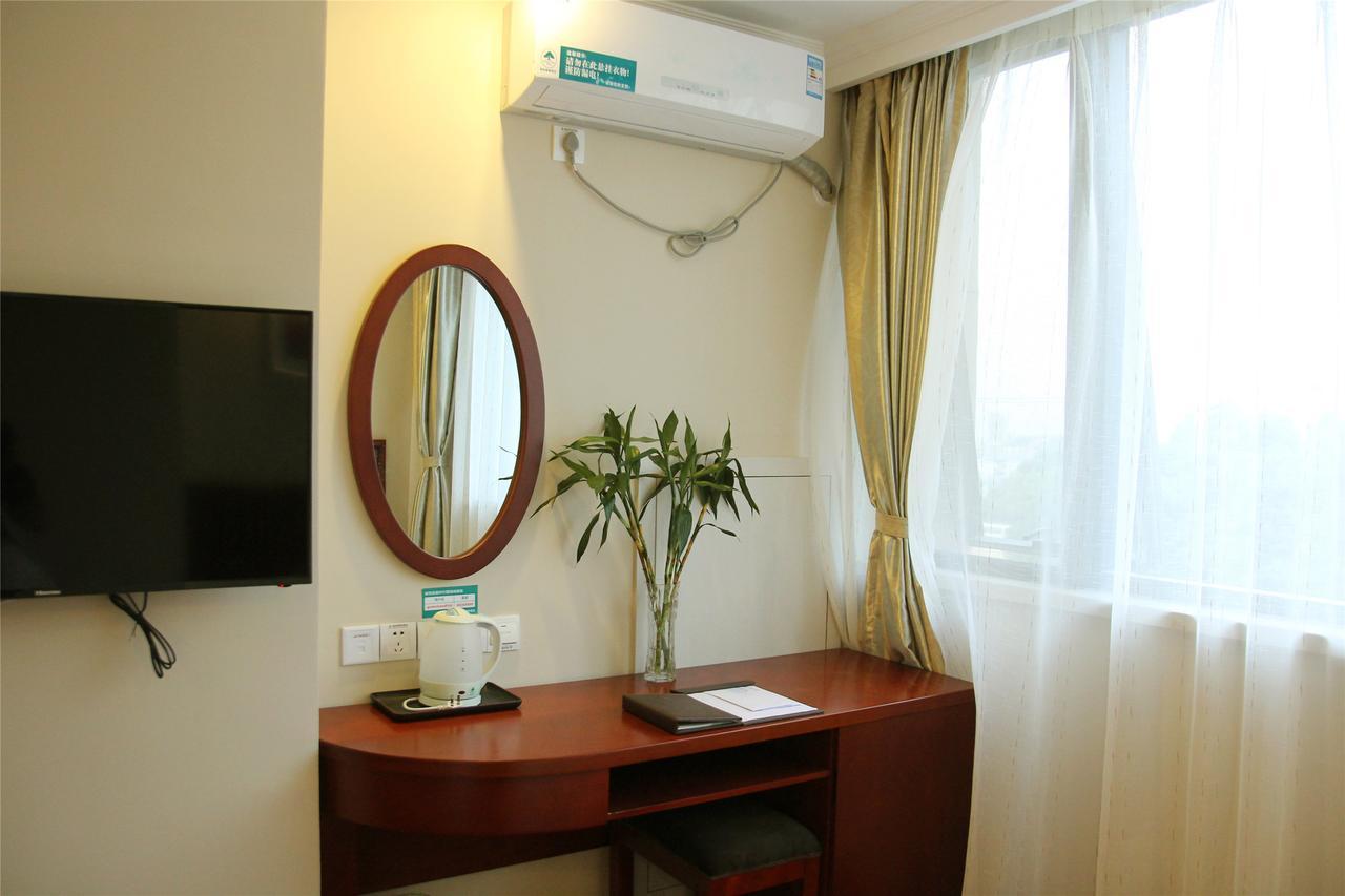 Greentree Inn Jiangsu Zhenjiang Dingmao Industrial Park Wode Square Express Hotel Eksteriør billede